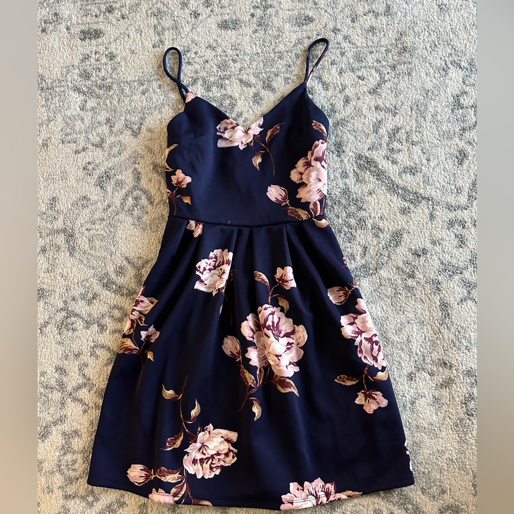 Monteau-Los Angeles Navy Blue Floral Dress Size:Small